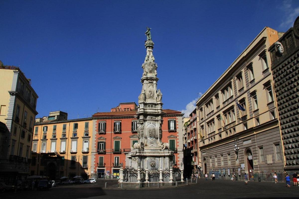 Trinita' Maggiore Home/ Historic Center Nápoles