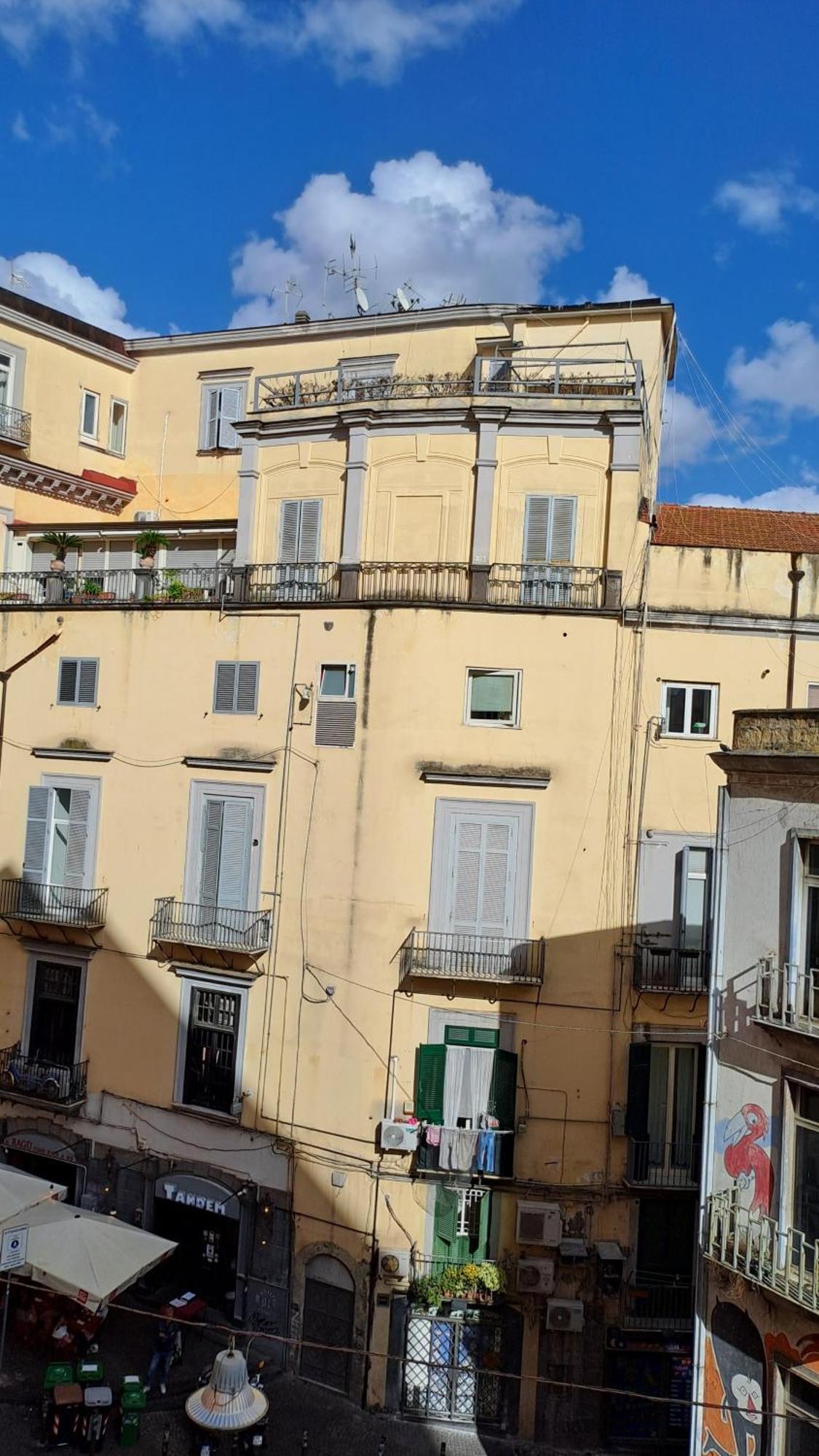 Trinita' Maggiore Home/ Historic Center * Nápoles